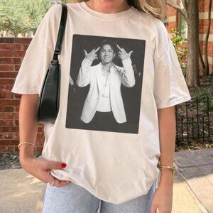 Hudson Williams Glambot Gildan Tee Heated Rivalry Shirt